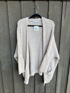 FAVLUX Bouclé Open-Front Cardigan - Light Beige